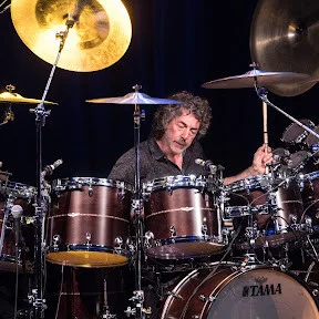 Simon Phillips