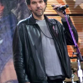 Mickey Raphael