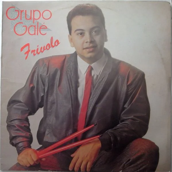 Cover of Frívolo
