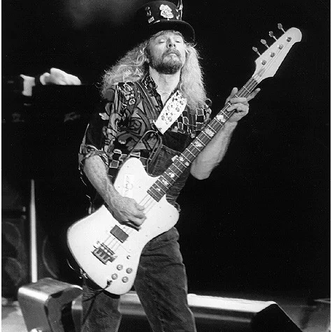 Leon Wilkeson