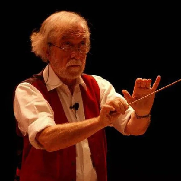 Ernesto Acher